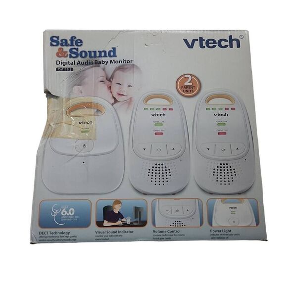 VTech Safe & Sound Digital Audio Baby Monitor w/ Two Parent Units - Picture 1 of 6